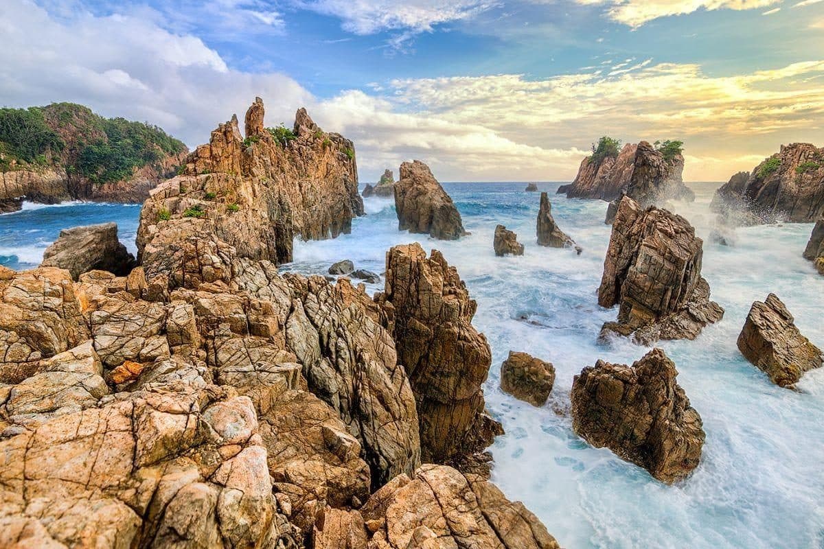 Gigi Hiu Cliff, Lampung